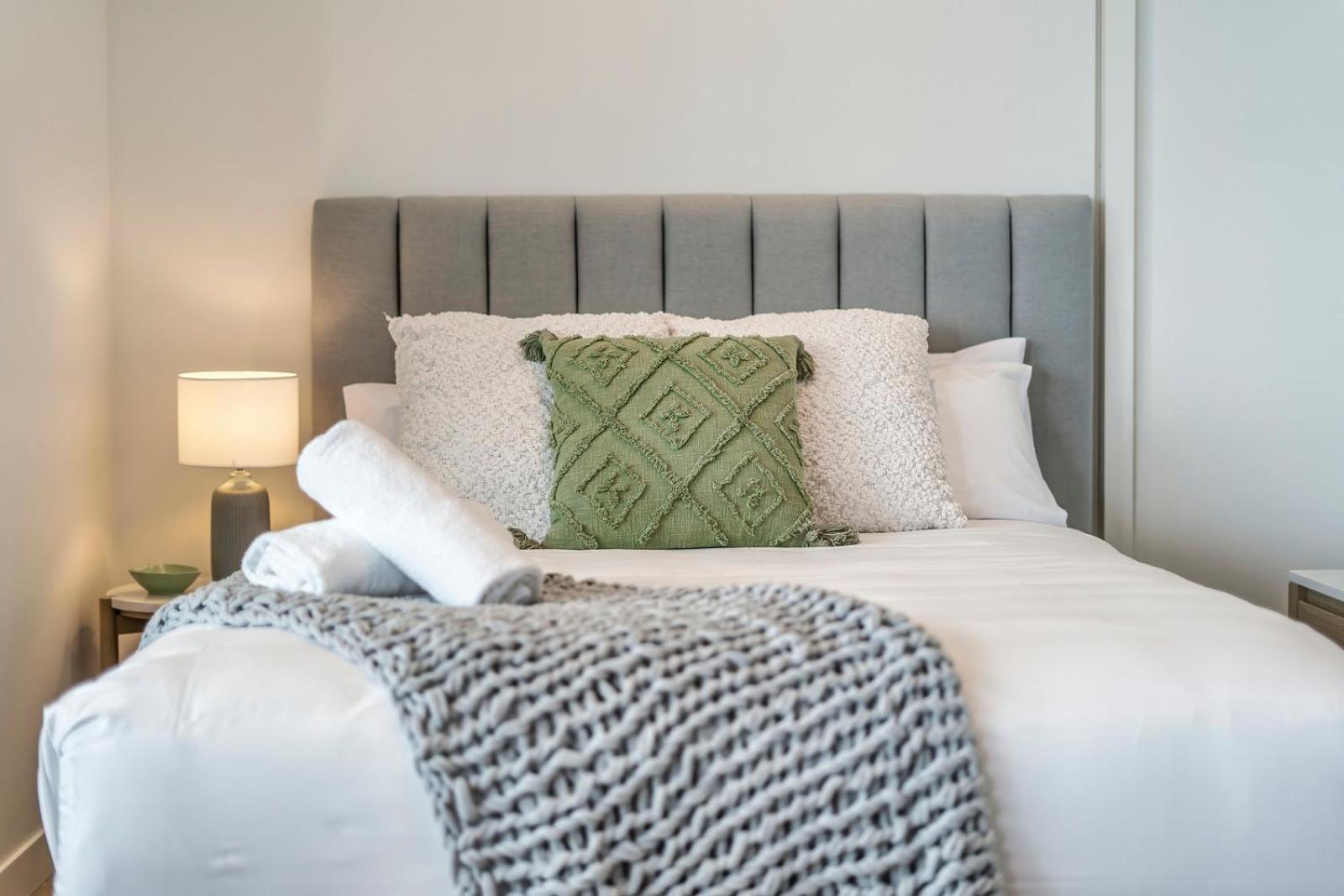 Signature Broadbeach - Gclr *