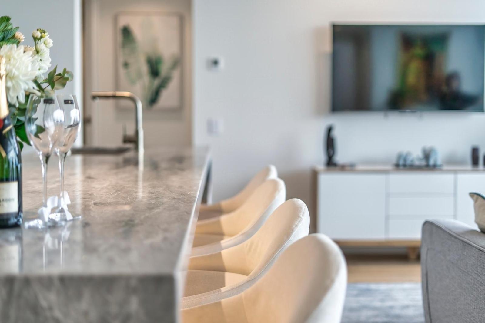Signature Broadbeach - Gclr